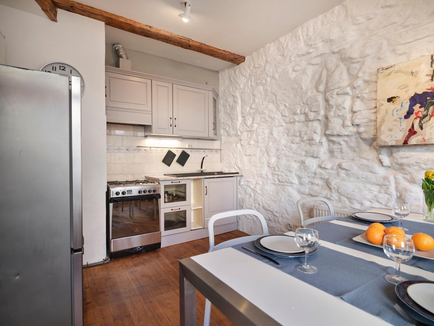 Historic Apartment With Private Garden In Old Town Tallin Exterior foto